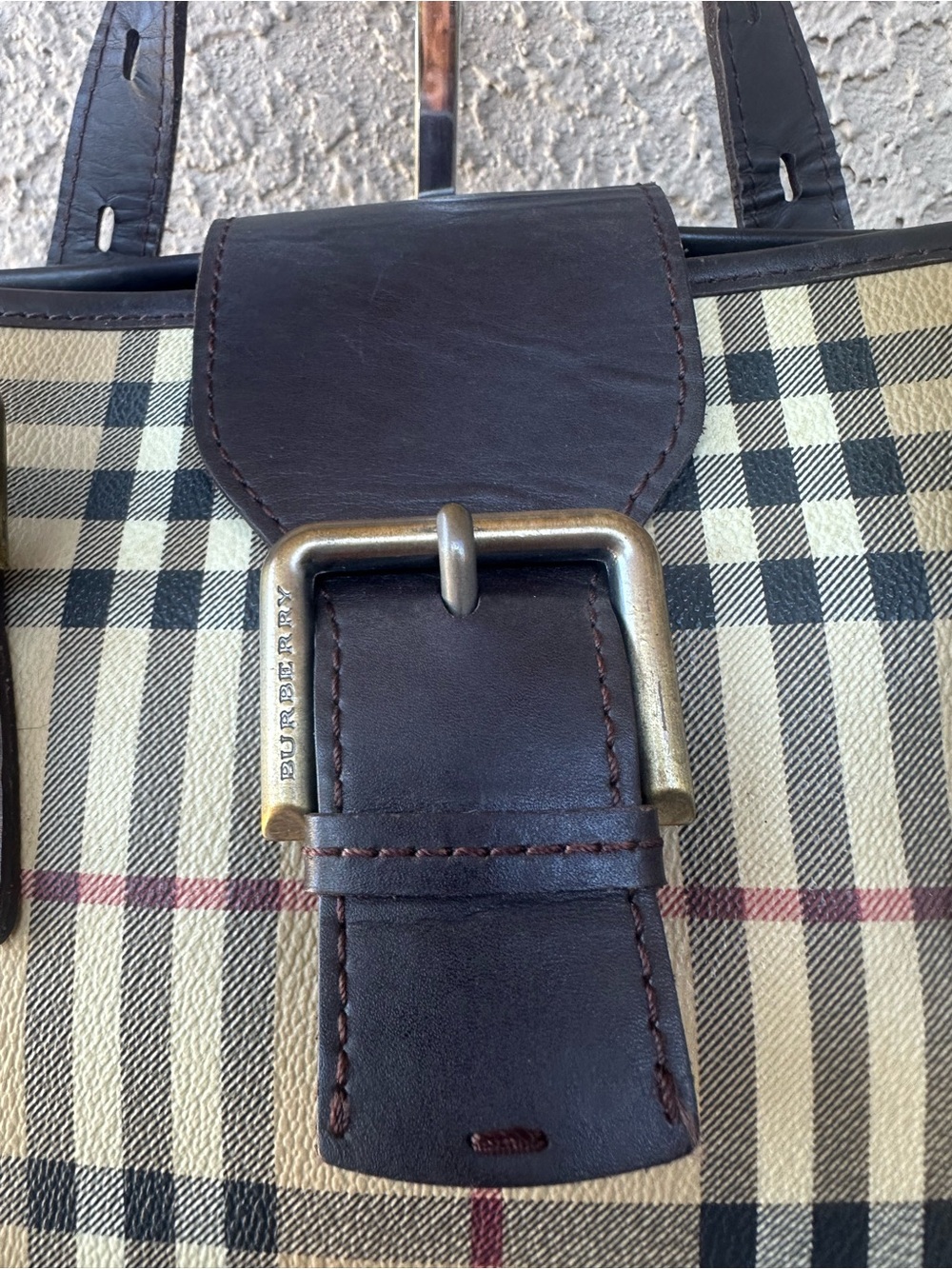 BURBERRY vintage Classic Plaid shoulder/handbag bag with Dark Leather Trim - Picture 8 of 12
